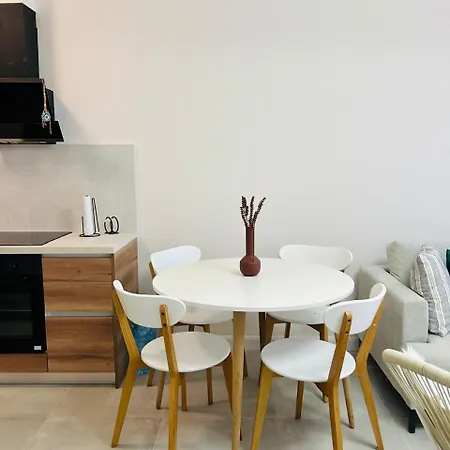 Qerret Sea View * Golem (Tirana)