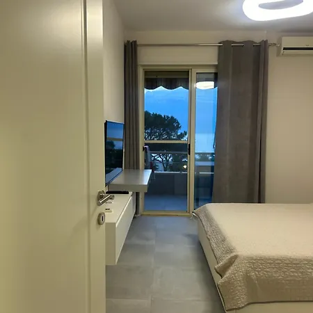 Qerret Sea View * Golem (Tirana)
